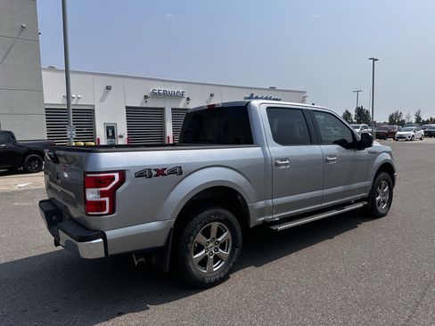 Used 2020 Ford F150 XLT w/ Equipment Group 302A Luxury AWD/4WD image 4
