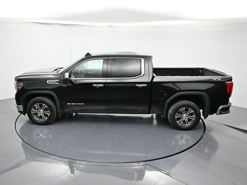 Certified 2024 GMC Sierra 1500 SLT image 43