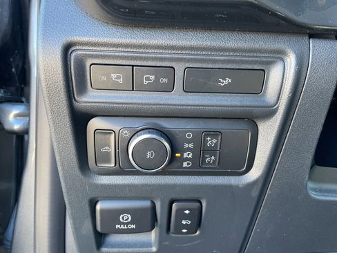 Certified 2022 Ford F150 XLT w/ Equipment Group 302A High image 13