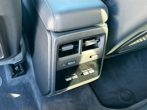 Used 2025 Porsche Macan 4S Electric image 25