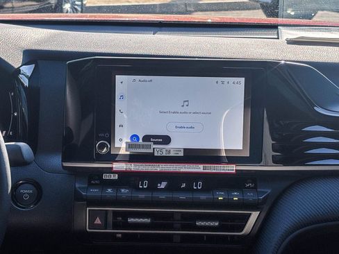 New 2026 Toyota Camry Hybrid FWD image 17