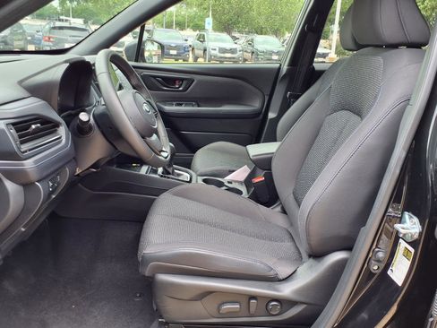 Certified 2025 Subaru Forester Premium AWD/4WD image 18