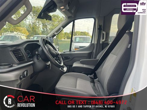 Used 2024 Ford Transit 350 XLT RWD image 12