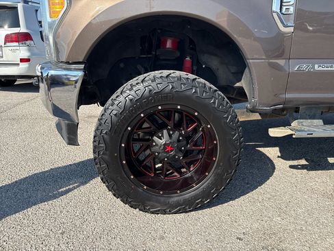 Used 2017 Ford F350 XLT w/ XLT Value Package image 29