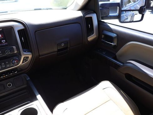 Used 2015 GMC Sierra 3500 Denali w/ Duramax Plus Package AWD/4WD image 20