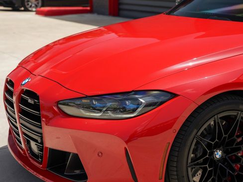 Used 2021 BMW M4 Competition w/ M Carbon Exterior Package RWD image 10