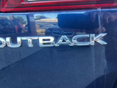Used 2018 Subaru Outback 2.5i Limited image 27