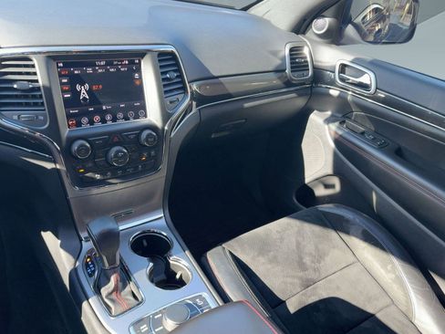 Used 2018 Jeep Grand Cherokee Trailhawk image 26