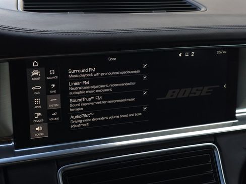 Used 2017 Porsche Panamera 4S w/ Premium Package Plus image 44