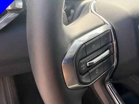 Used 2026 GMC Acadia Elevation FWD image 14
