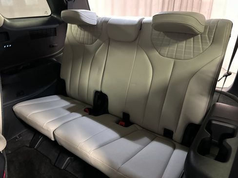 Used 2023 Hyundai Palisade Limited w/ Cargo Package FWD image 23