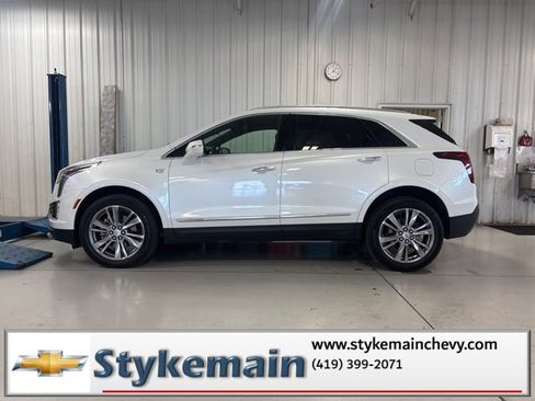 Used 2024 Cadillac XT5 Premium Luxury image 6