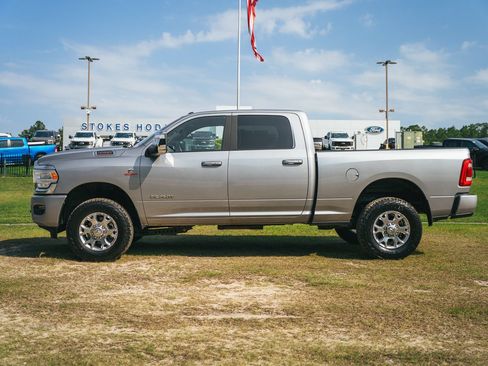 Used 2024 RAM 2500 Laramie w/ Safety Group AWD/4WD image 4