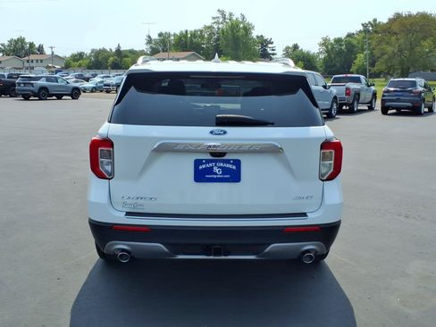Used 2023 Ford Explorer Limited w/ Equipment Group 301A AWD/4WD image 5