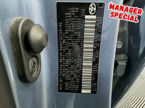 Used 2023 Toyota Corolla LE FWD image 29