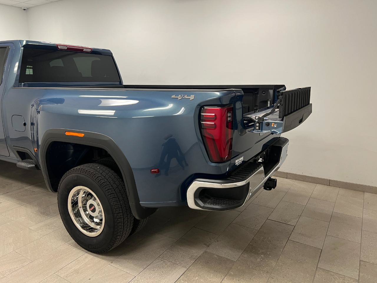 Used 2026 GMC Sierra 3500 Pro w/ 1SA Pro Safety Plus Package AWD/4WD image 21