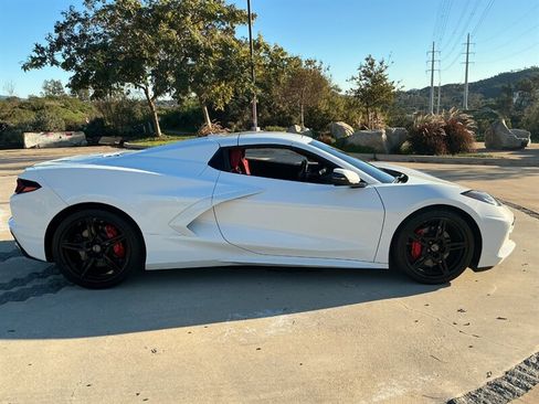 Used 2022 Chevrolet Corvette Stingray image 8
