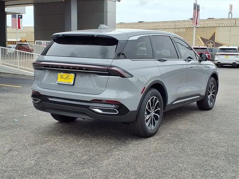 New 2026 Lincoln Nautilus Premier AWD/4WD image 2