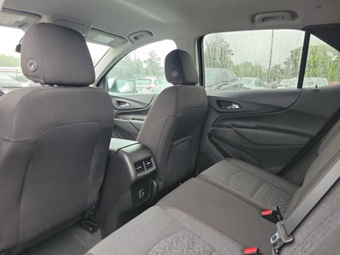 Used 2022 Chevrolet Equinox LT FWD image 14