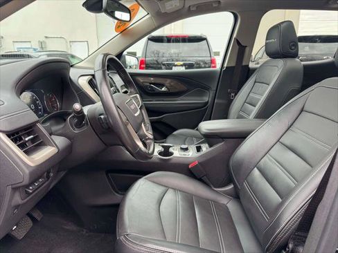 Used 2022 GMC Terrain Denali w/ LPO, 'HIT The Road' Package image 13