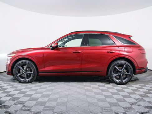 Used 2026 Genesis GV70 2.5T Sport Prestige AWD/4WD image 2