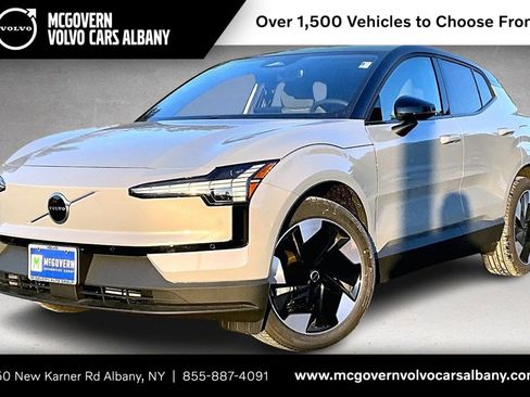 New 2026 Volvo EX30 Plus w/ Climate Package AWD/4WD image 1