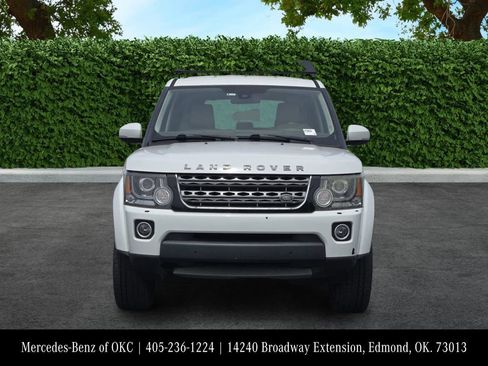 Used 2016 Land Rover LR4 HSE AWD/4WD image 2