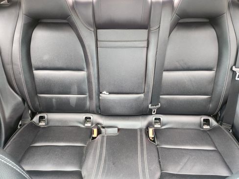 Used 2019 Mercedes-Benz CLA 250 image 14