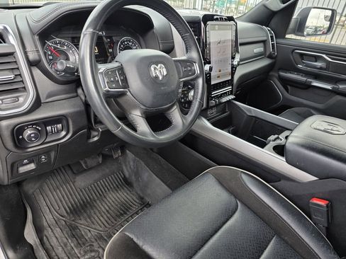 Used 2024 RAM 1500 Laramie image 11