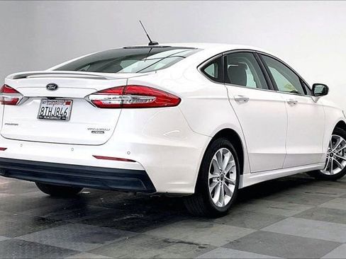 Used 2020 Ford Fusion Energi Titanium image 13