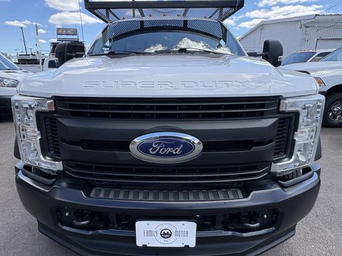 Used 2018 Ford F550 4x4 Crew Cab Super Duty image 12