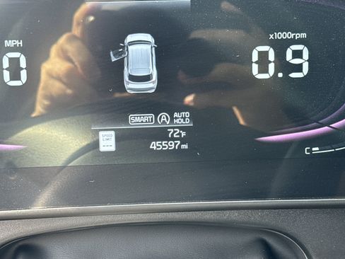 Used 2024 Kia Sportage X-Line w/ X-Line Premium Package image 21