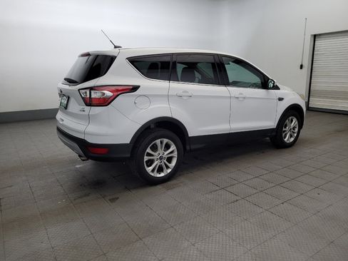 Used 2017 Ford Escape SE AWD/4WD image 10