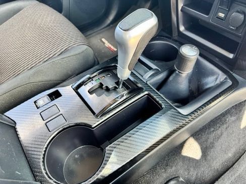 Used 2023 Toyota 4Runner TRD Off-Road AWD/4WD image 34