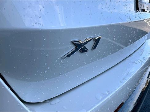 Certified 2025 BMW X1 xDrive28i image 10