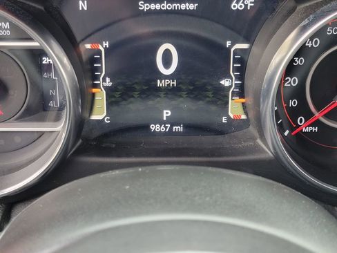 Used 2022 Jeep Gladiator Rubicon w/ LED Lighting Group image 8