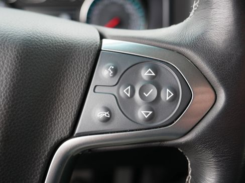 Used 2018 Chevrolet Silverado 1500 LT w/ All Star Edition image 29