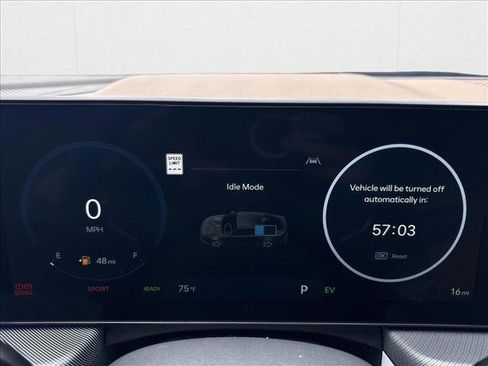 New 2025 Hyundai Sonata Limited image 11