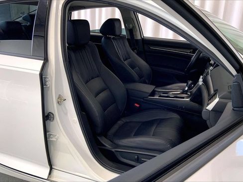 Used 2019 Honda Accord EX-L image 6