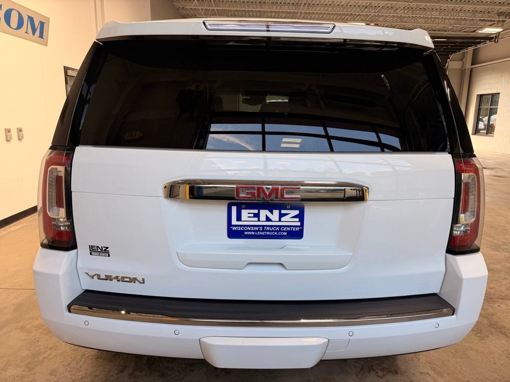 Used 2020 GMC Yukon Denali w/ Denali Premium Package AWD/4WD image 7