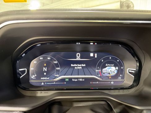 Used 2024 GMC Yukon Denali w/ Max Trailering Package image 16