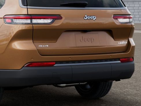 New 2026 Jeep Grand Cherokee L Limited AWD/4WD image 13