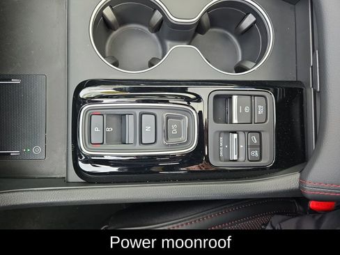 Used 2025 Honda Pilot Black Edition image 21