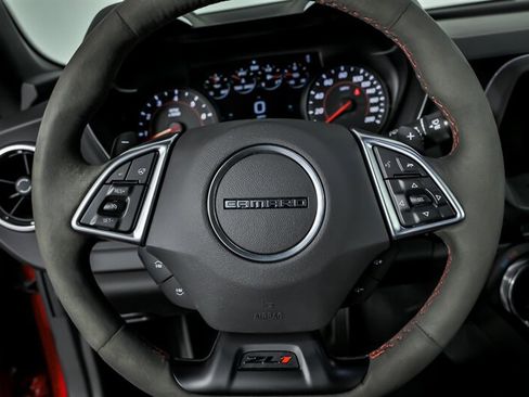 Used 2018 Chevrolet Camaro ZL1 RWD image 28