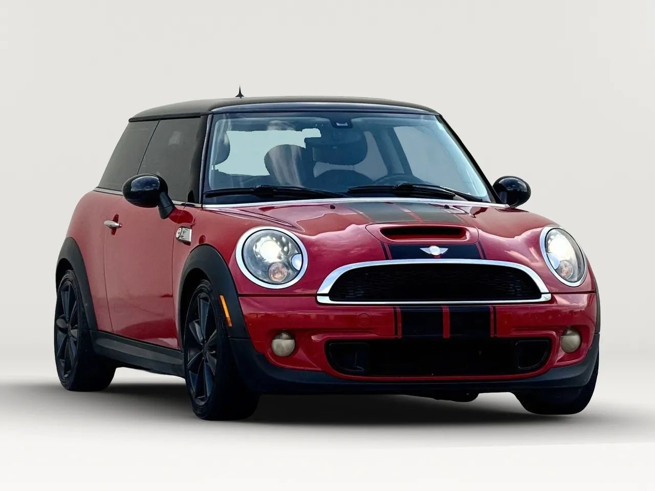 Used 2013 MINI Cooper S FWD image 2