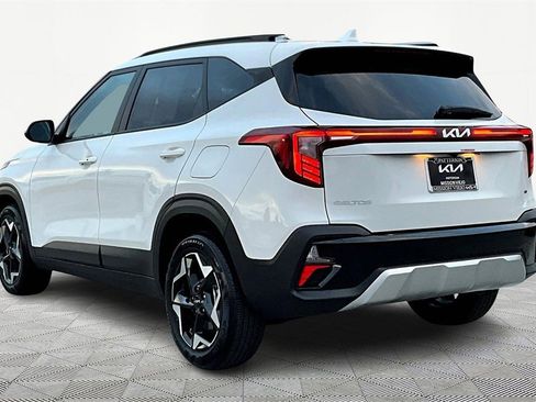 Certified 2025 Kia Seltos S image 6