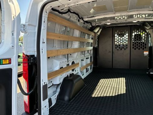 Certified 2025 Ford Transit 250 Low Roof w/ Exterior Upgrade Package RWD image 9