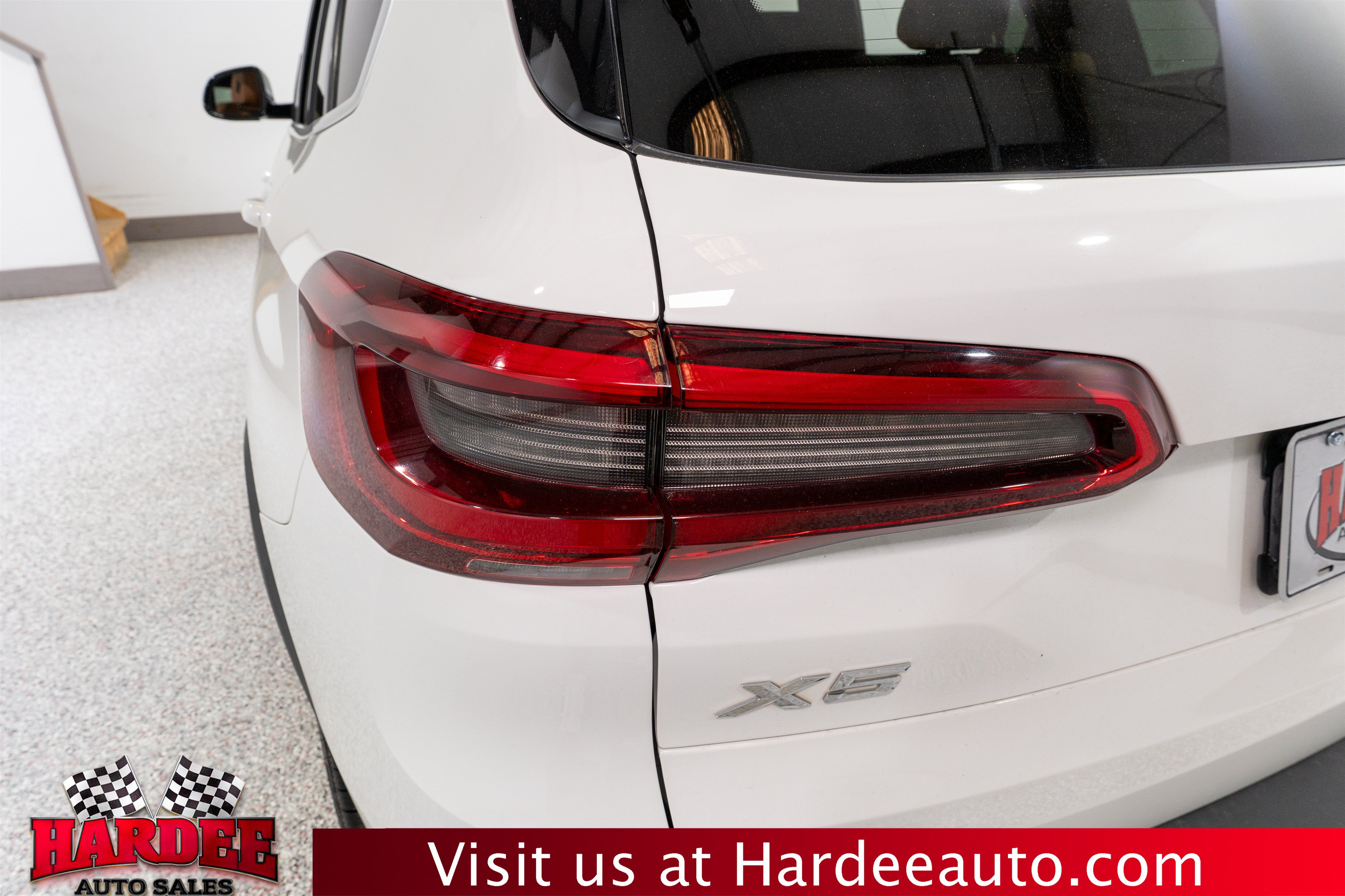 Used 2019 BMW X5 xDrive40i w/ Premium Package 2 AWD/4WD image 9