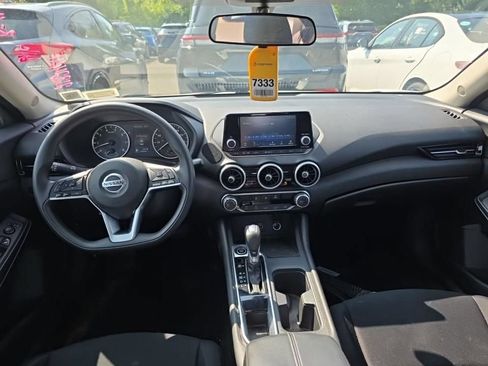 Used 2020 Nissan Sentra S FWD image 9