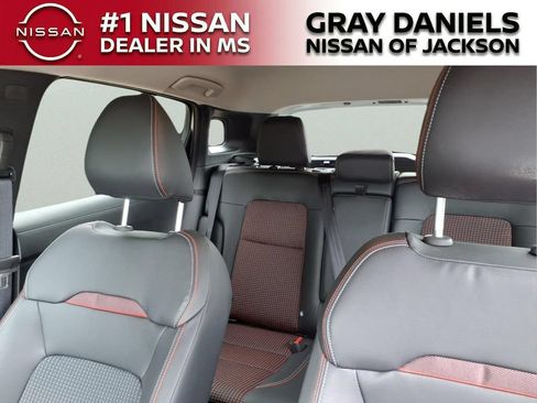 Certified 2025 Nissan Kicks SR AWD/4WD image 28
